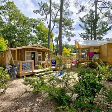 Camping 4 Etoiles - Piscine - Eeccf0 Saint-Hilaire-de-Riez Exterior photo