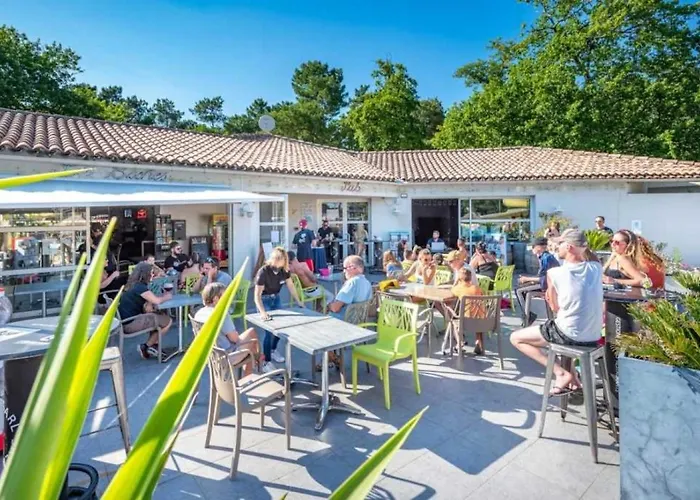 Camping 4 Etoiles - Piscine - Eeccf0